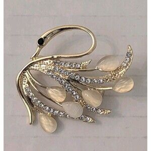 Swan Brooch Lapel Pin Gold Tone Opal Rhinestones Fashion Jewelry Accessories